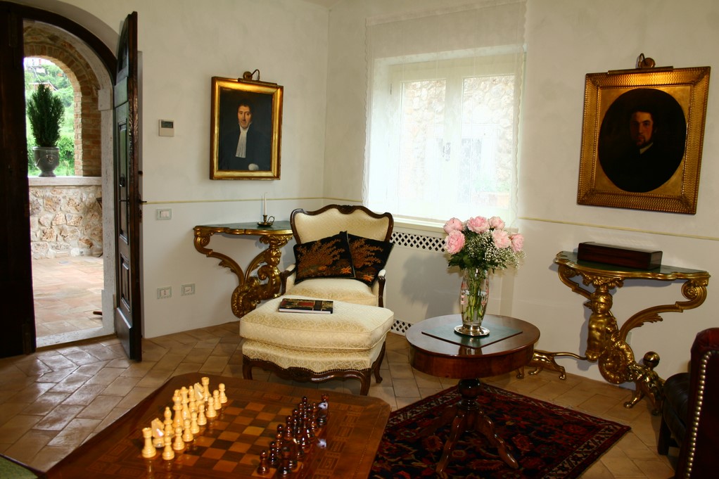 Salotti interni del Relais Tenuta del Gallo